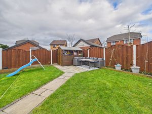 Photo 27- click for photo gallery